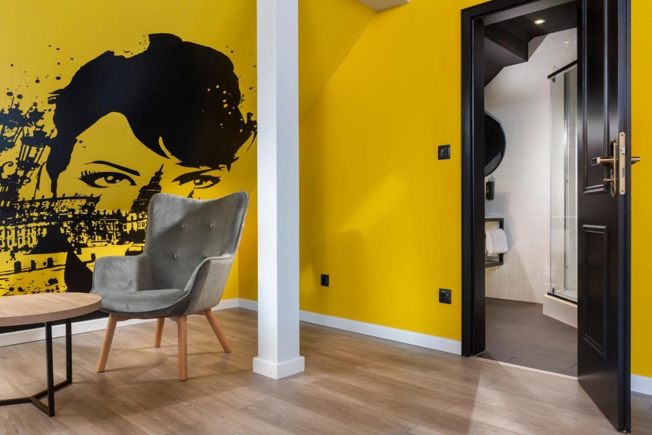 Hotel Ibis Styles Neustadt 3*